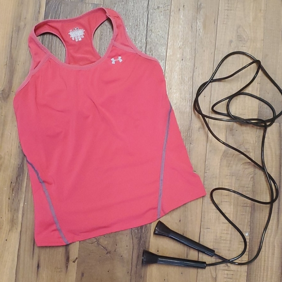 Under Armour Tops - UA pink sport tank